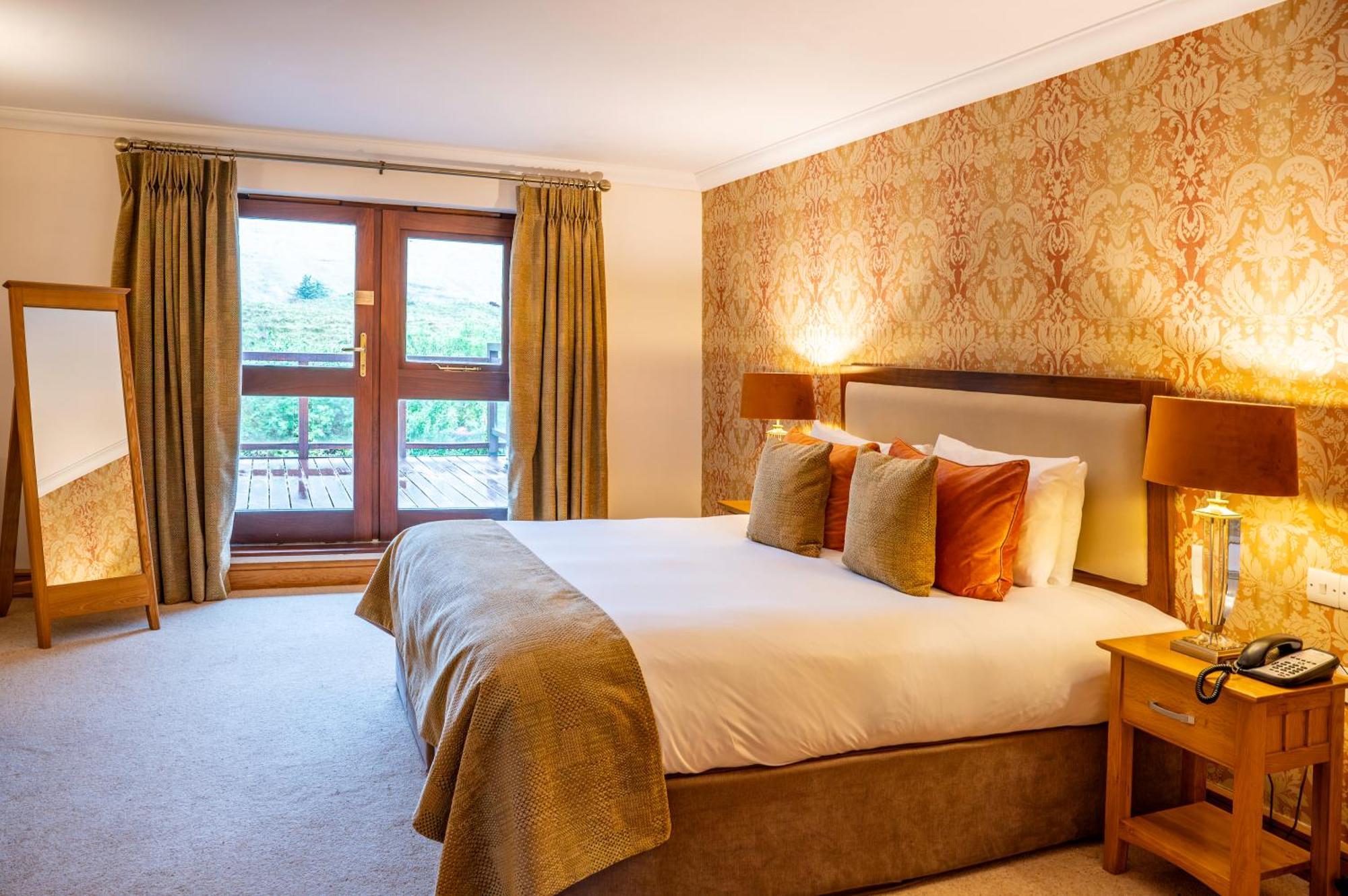 Delphi Resort Hotel & Spa Leenaun Exterior photo
